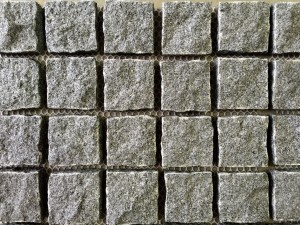 raven grey natural split cobblestones