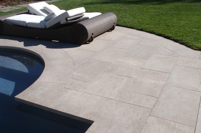 harkaway bluestone sawn and lightly honed curved pool coping tiles and pool pavers